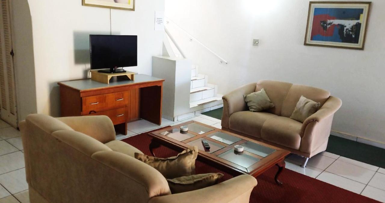 Hotel Sao Paulo Inn Santa Rita do Passa Quatro Eksteriør billede