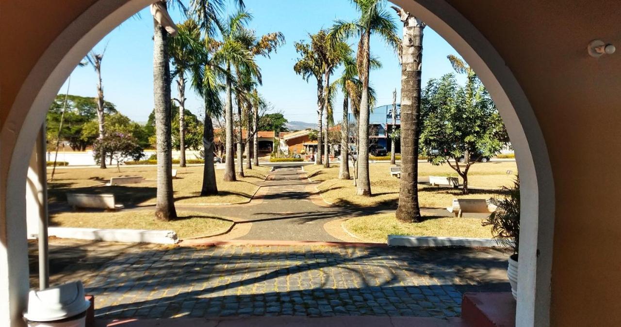 Hotel Sao Paulo Inn Santa Rita do Passa Quatro Eksteriør billede